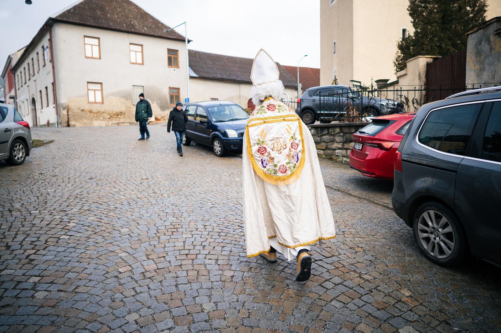 WhatsApp Image 2025-12-13 at 01.48.16 (1)