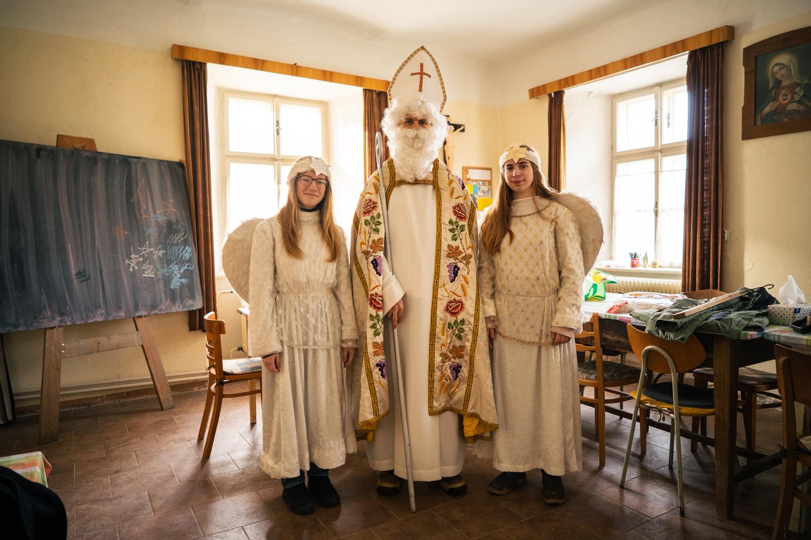 WhatsApp Image 2025-12-13 at 01.48.16